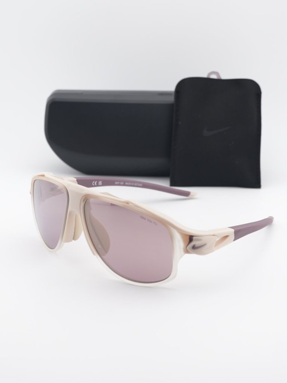 NIKE FLYFREE INFINITY IO0099X 126 Shield Sunglasses - Matte Sanddrift